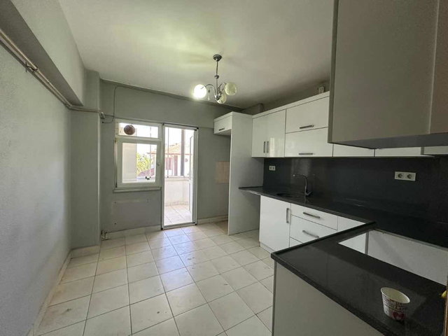 REMAX SOFT'TAN SERDİVAN DA PRESTİJLİ KONUMDA 3+1 KİRALIK DAİRE
