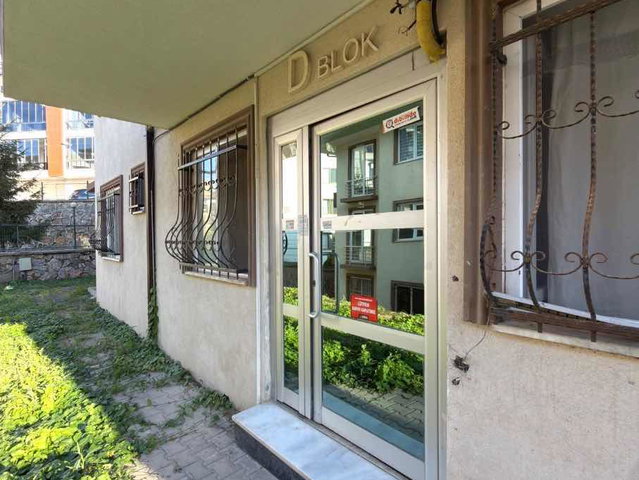 RE/MAX METROPOLİTAN'DAN SATILIK 2+1  FIRSAT YATIRIMLIK DAİRE!!
