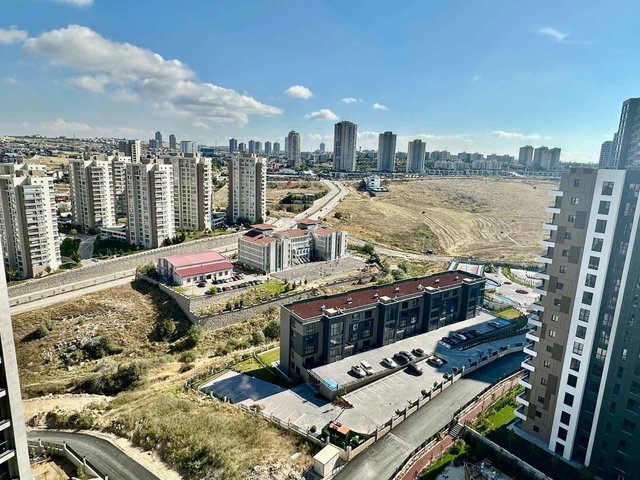 ALACAATLI DA SENKRON BEYTEPE DE AYDINLIK VE FERAH BÜYÜK 2+1