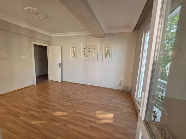 AVCILAR MUSTAFA KEMAL PAŞA MAHALLESİ’NDE KİRALIK 2+1 FERAH DAİRE