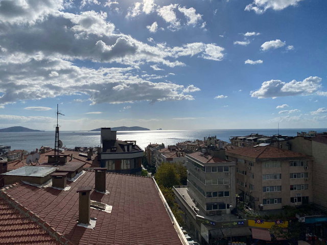 DENİZ MANZARALI 280 M² SATILIK 3+2 ODALI DAİRE MALTEPE/ALTINTEPE