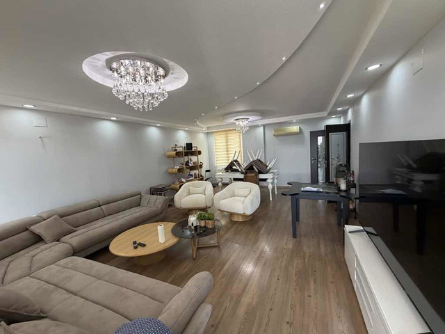 RE/MAX OVA’DAN ÇUKUROVA GÜZELYALI’DA SEYHAN GÖL MANZARALI 4+1