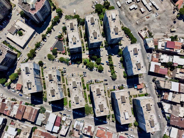 ENES LAHNA'DAN SEYHANKENT SITESI'NDE GENIŞ VE BOŞ 3+1 DAIRE