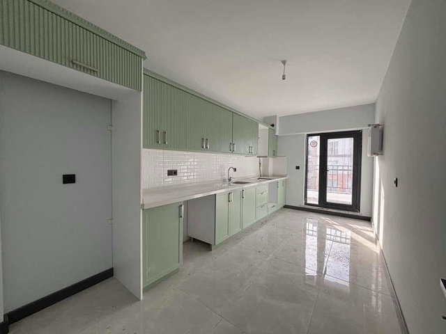 İSMET PAŞA MAHALLESİ – TEKZEN BÖLGESİ
2+1 KİRALIK DAİRE