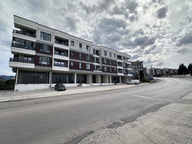 BAŞİSKELE’DE 205 M² BRÜT 4+1 | 2 BANYO | BALKONLU, BOŞ VE KREDİYE UYGUN DAİRE