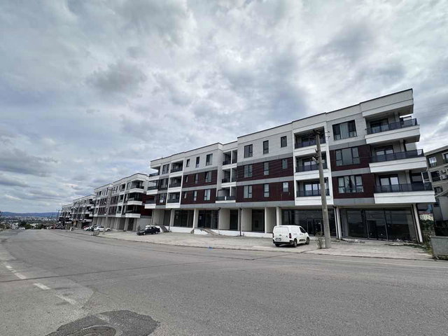 BAŞİSKELE’DE 205 M² BRÜT 4+1 | 2 BANYO | BALKONLU, BOŞ VE KREDİYE UYGUN DAİRE