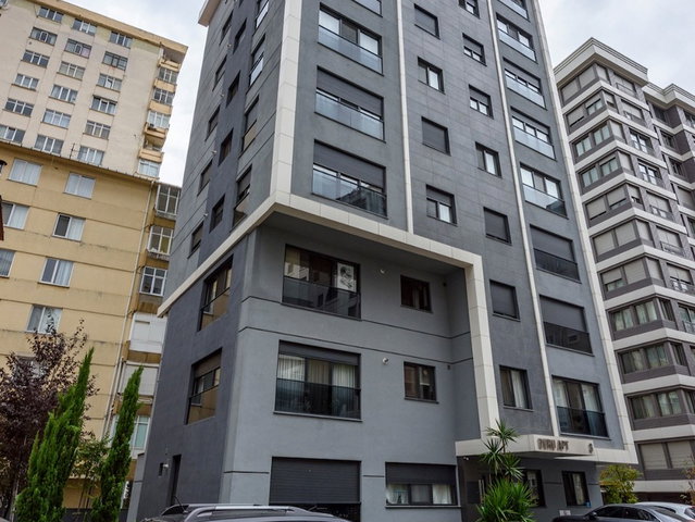 LUX TASARIM ÖZEL EŞYALI 1+1 PENTHOUSE DAİRE