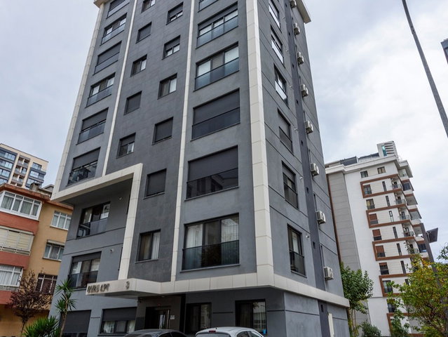 LUX TASARIM ÖZEL EŞYALI 1+1 PENTHOUSE DAİRE