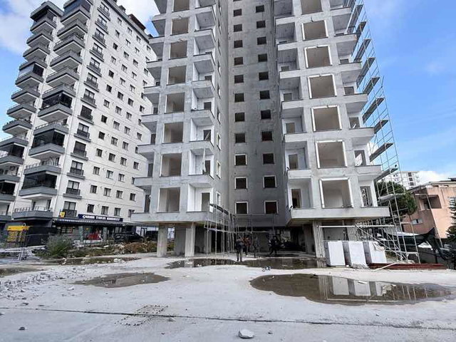 NATURAL  LİFE SİTESİNDE SATILIK 3+1 DAİRE