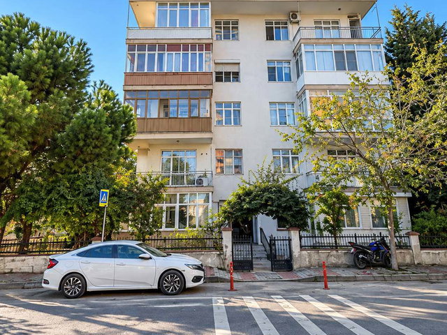 KARTAL KORDONBOYU'NDA DEĞERLİ LOKASYONDA YATIRIM FIRSATI