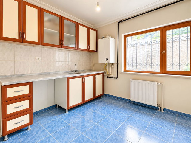 AKDERE GENERAL ZEKİ DOĞAN MAH. 3+1 SATILIK DAİRE