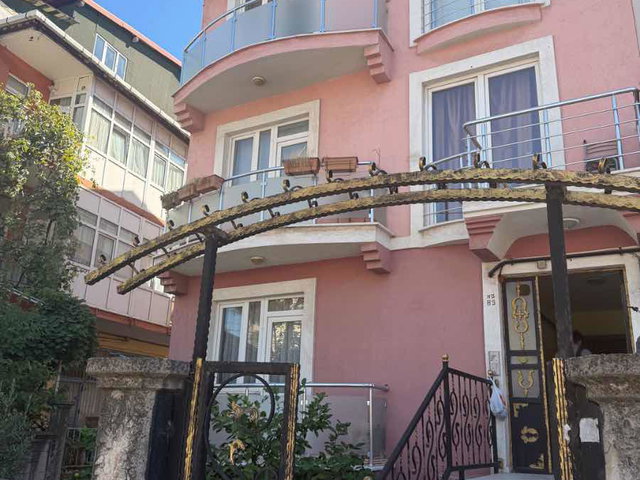 DERİNCE İBNİSİNA'DA SATILIK 4+1 BAHÇE DUBLEX DAİRE