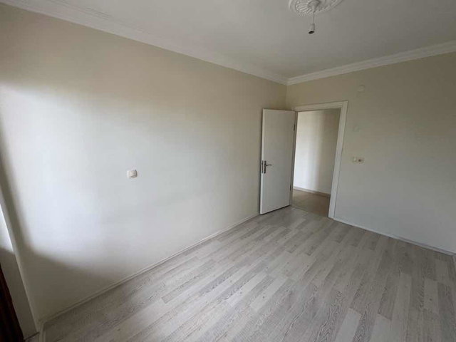 BAŞİSKELEDE KİRALIK 2+1 ARAKAT