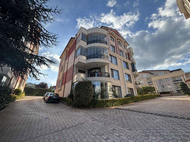 TOPÇULAR MAHALLESİ SİTE İÇİ 3+1 ARA KAT SATILIK DAŞRE