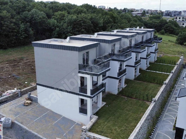 SATILIK VİLLA 6+1