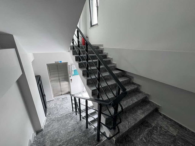 BAŞİSKELE FATİHDE SATILIK 2+1 ARAKAT