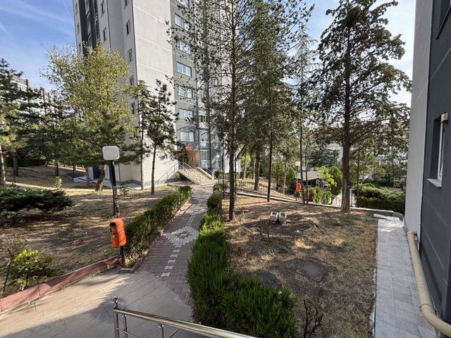 ERYAMAN METROYA YAKIN 2 + 1 SATILIK DAIRE