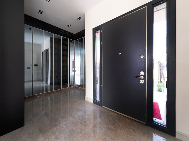 İNCEK’TE SIFIR 7+1 | 605 M² BRÜT | 6+ BANYO | KAPALI OTOPARKLI LÜKS VİLLA