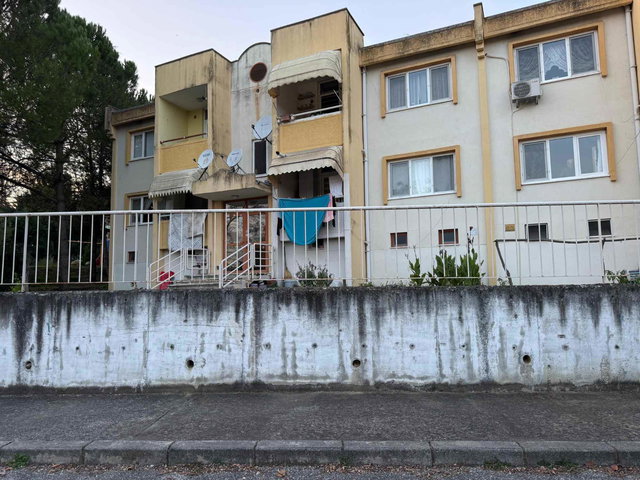 REMAX DESIGN CAMİLİ 1522 ADADA SATILIK 2+1 DAİRE