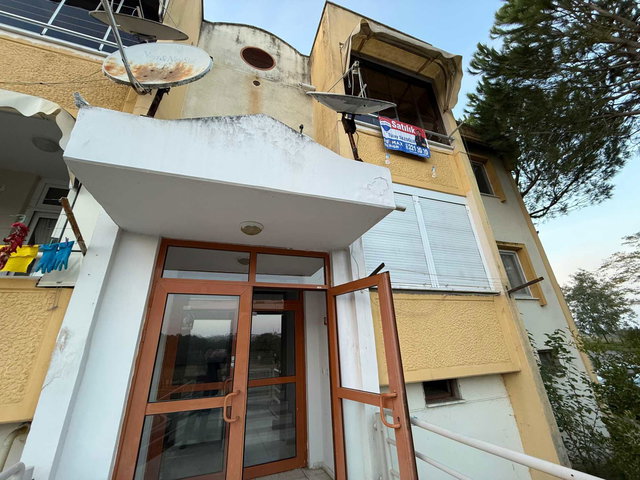 REMAX DESIGN CAMİLİ 1522 ADADA SATILIK 2+1 DAİRE
