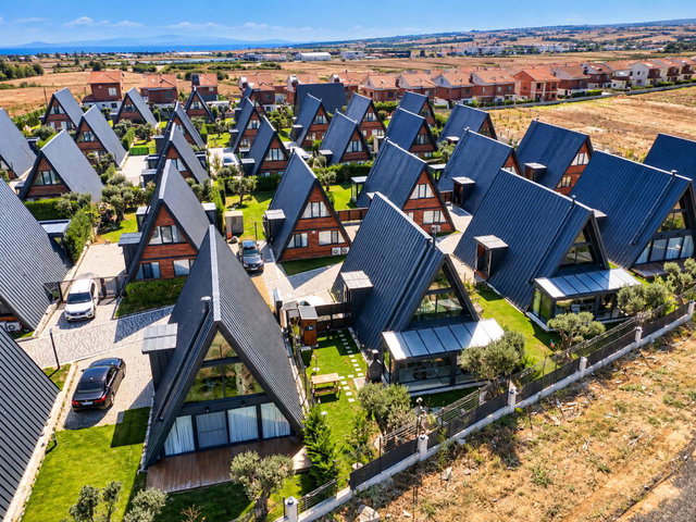 REMAX AKIN SEYHAN DAN ZEYTİNLİKÖY VILLAS PROJECT İN EN ÖZEL VİLLASI