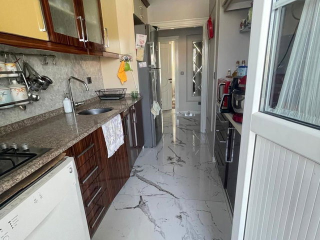 ÜMRANİYE ESENŞEHİRDE KİRALIK 3+1 AÇIK OTOPARKLI DAİRE