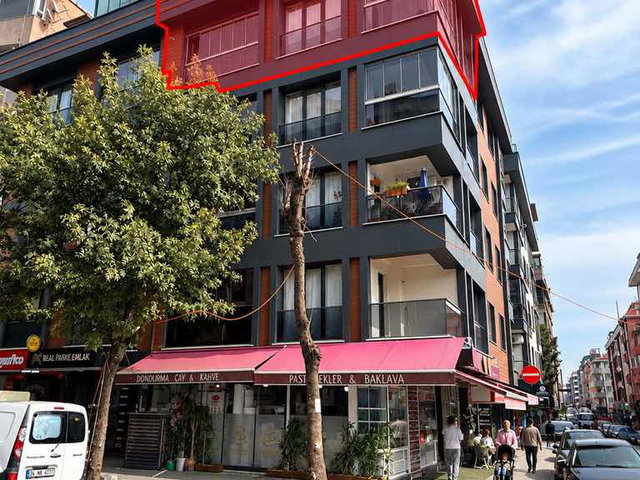 AVCILAR MERKEZDE 2 AYRI DAİRE KULLANIMLI 171 M² 5+2 DUBLEKS