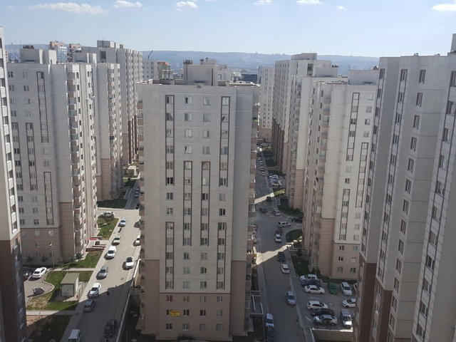 ANADOLU BULVARI YDA M. AKİF ERSOY KONUTLARI EŞYALI KİRALIK 2+1