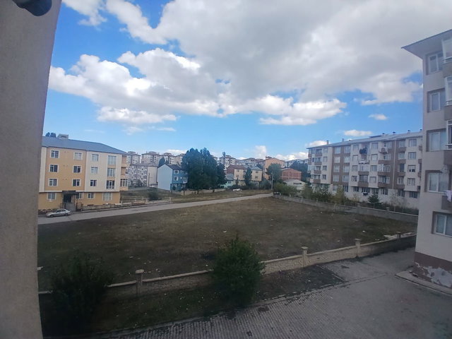 REMAX İLKE'DEN A.GAZİ'DE 2+1 KİRALIK DAİRE