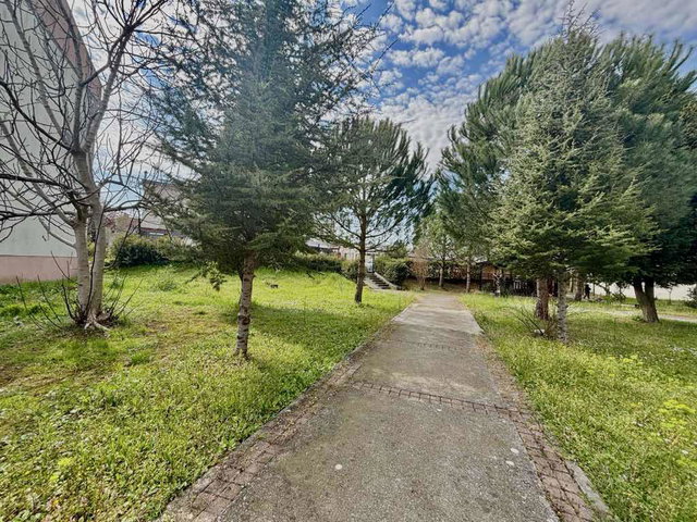 KARTEPE ATAŞEHİR MH DE TOPLU KONUTLAR 137. ADA 2+1 SATILIK DAİRE