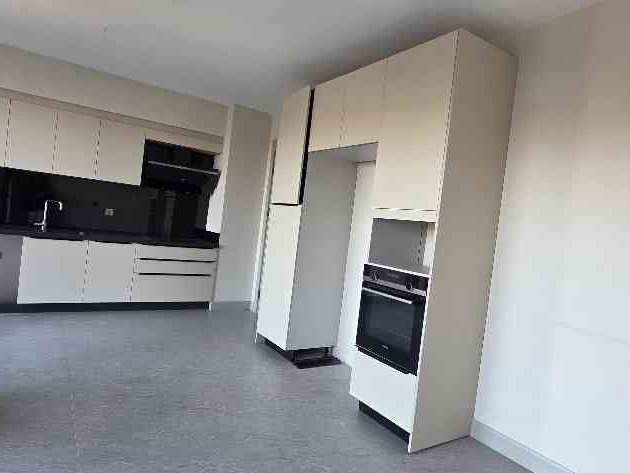 KEÇİÖREN’DE 17. KAT 4.5+1 | 200 M² NET | YERDEN ISITMALI GENİŞ KİRALIK DAİRE