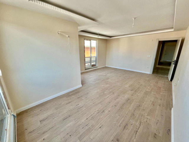 CADDE ÜZERİ SIFIR ULTRA LÜKS SATILIK 4+2 DUBLEKS DAİRE