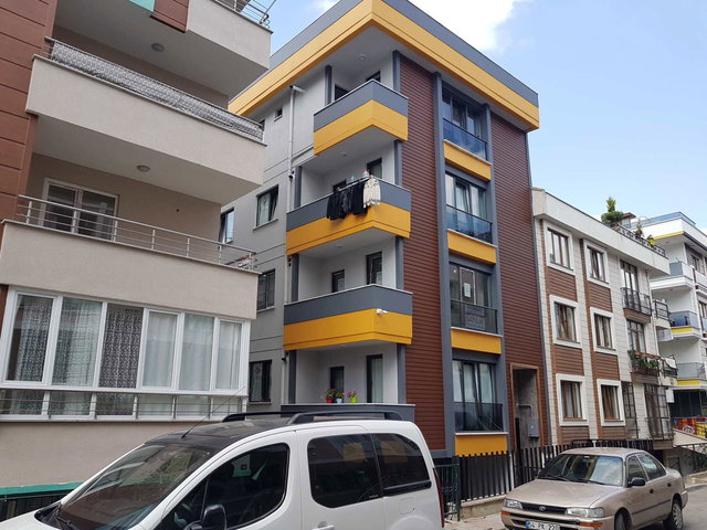 ÇEKMEKÖY MERKEZ MAHALLESİNDE BAHÇE KULLANIMLI SATILIK 2+1