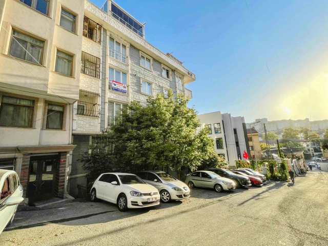 BİLGİ ÜNİVERSİTESİ KARŞISI 65M² 3.KAT 2+1 EŞYALI KİRALIK DAİRE