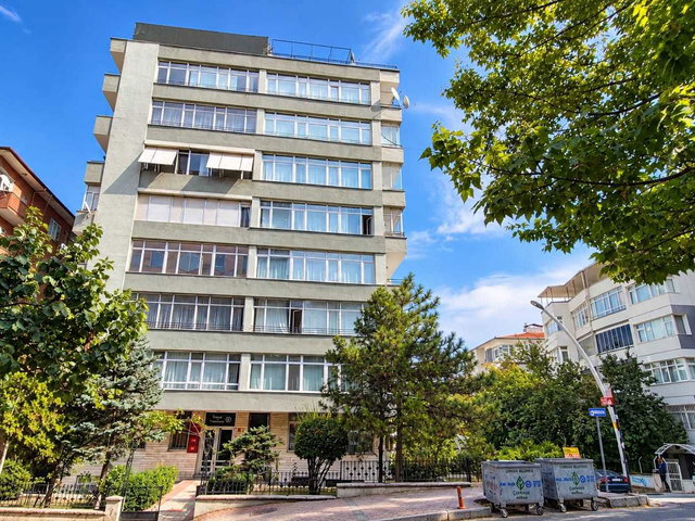 KIZILAY'DA MERKEZİ KONUMDA | ÖNÜ AÇIK, FERAH 3+1 FIRSAT DAİRE
