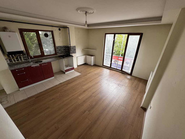 ATAŞEHİR METRO 1+1 SATILIK DAİRE