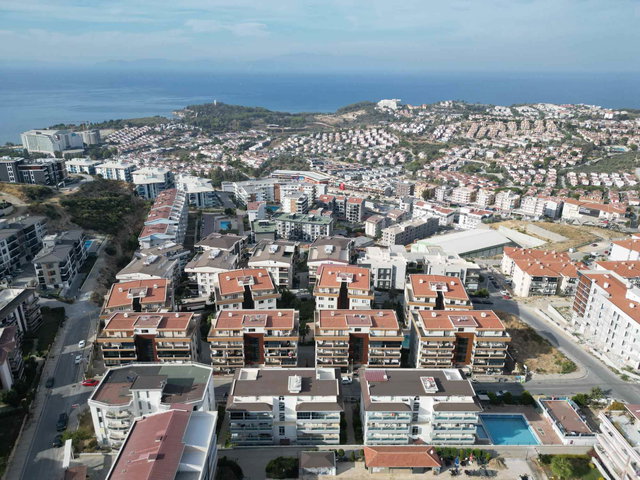 KUŞADASI DEĞIRMENDERE MH. ROYAL CLASS PRESTIJ KONUTLARINDA  EBEVEYN BANYOLU 2+1 ARAKAT DAIRE