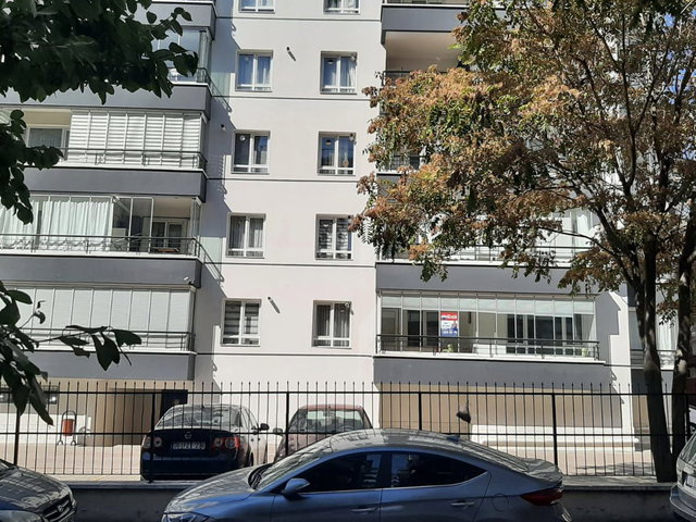 YENIMAHALLE ÖZEVLERDE METROYA YAKIN 4+1  KIRALIK DAIRE