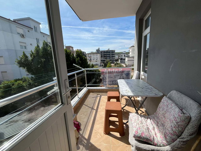 AYDOĞMUŞ MAHALLESİ'NDE TRAMVAYA YAKIN SATILIK 3+1 DAİRE