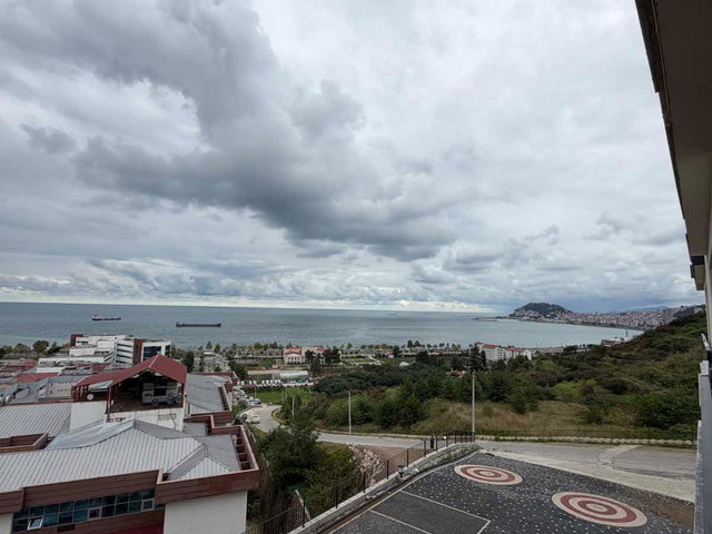 TEYYAREDÜZÜNDE DENİZ DOĞA MANZARALI GENİŞ FERAH SATILIK DAİRE