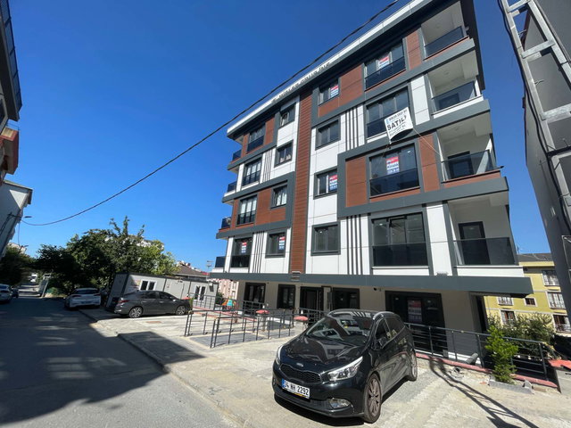 BERK YILDIRIM'DAN ÜMRANİYE ESENKENTTE SIFIR 1.KAT 2+1 LUX DAİRE