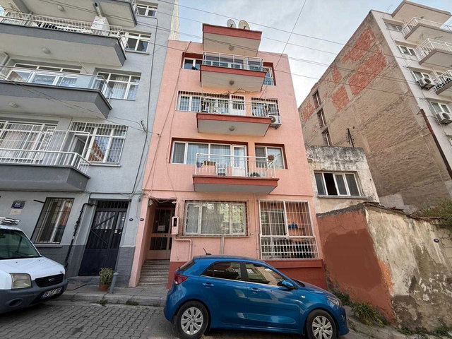 KONAK ALTINTAŞ MAH 3+1 KISMI DENIZ MANZARALI TADILATLI DOĞALGAZLI SATILIK DAIRE