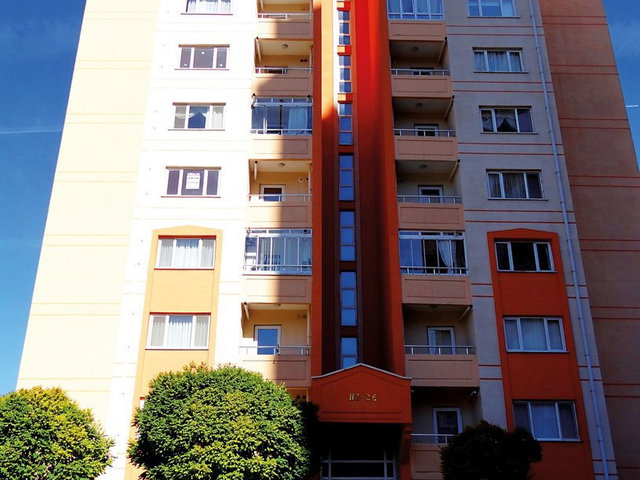 TOKI TURKUAZ'DA B2 12 DE MERKEZI KONUMLU 2+1 ARA KAT DAIRE