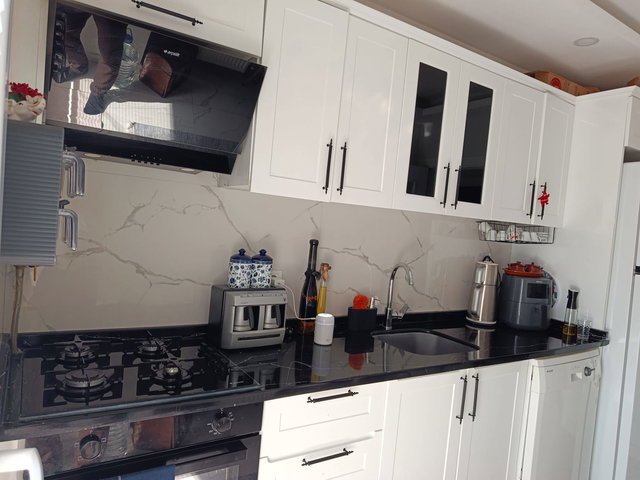 AVCILAR’IN MERKEZİNDE 3+1 | EBEVEYN BANYOLU | BALKONLU | ASANSÖRLÜ | SATILIK DAİRE