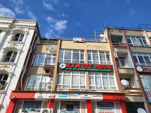 REMAX DEĞİŞİM-ŞEHİR MERKEZİNDE İZZETPAŞA MH.DE SATILIK 2+1 DAİRE