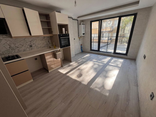 KIZILAY KOLEJDE ZİYA GÖKALP CAD.ÜZERİ 1+1 KİRALIK