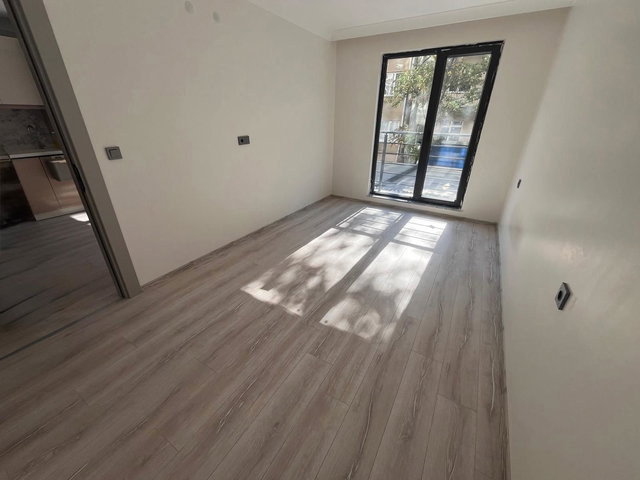 KIZILAY KOLEJDE ZİYA GÖKALP CAD.ÜZERİ 1+1 KİRALIK