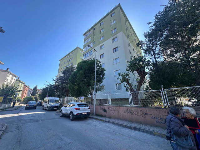 KÜÇÜKBAKKALKÖY METROYA 5 DK  ARAKAT KIRALIK