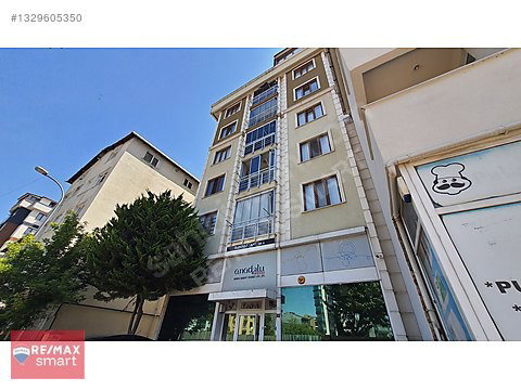 CADDE ÜZERI AÇIK MUTFAKLI ARAKAT KULLANIŞLI 2+1