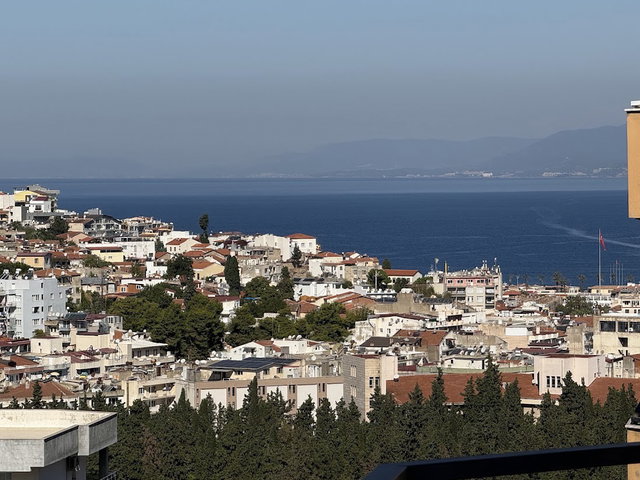 KUŞADASI IKIÇEŞMELIK SATILIK 2+1 DAIRE